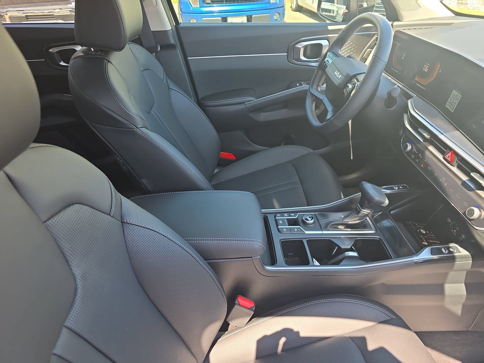 New 2026 Kia Sorento S w/ S Panoramic Sunroof Package FWD image 10
