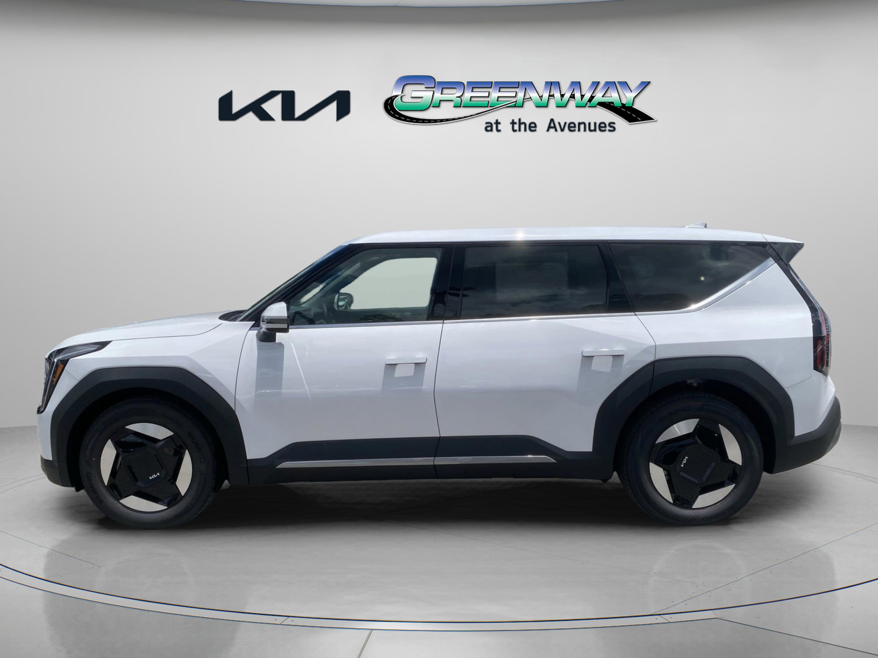 New 2026 Kia EV9 Light image 2