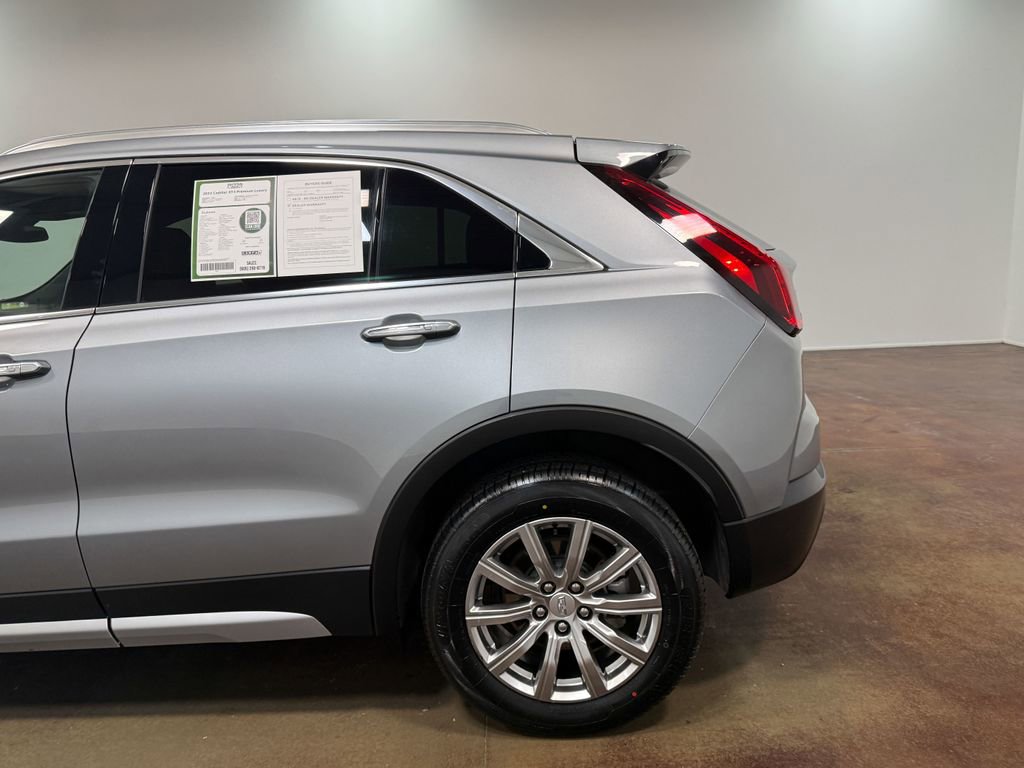 Used 2023 Cadillac XT4 Premium Luxury image 37