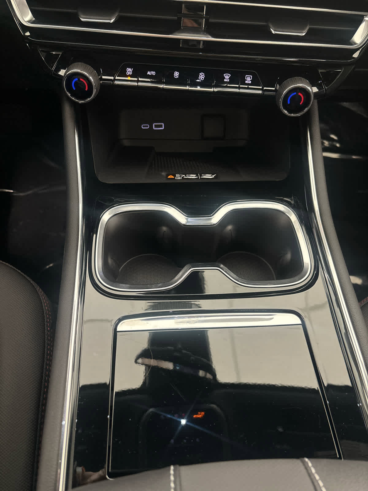 New 2026 Chevrolet Traverse RS image 30