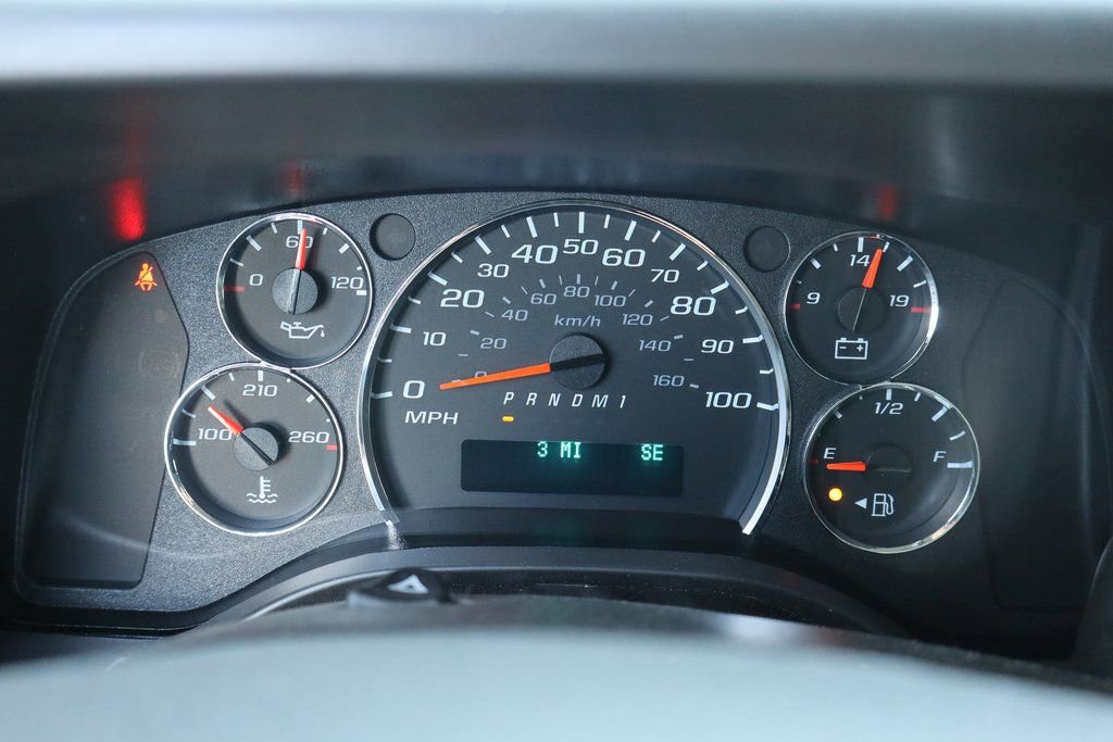 New 2025 Chevrolet Express 2500 w/ Driver Convenience Package image 31