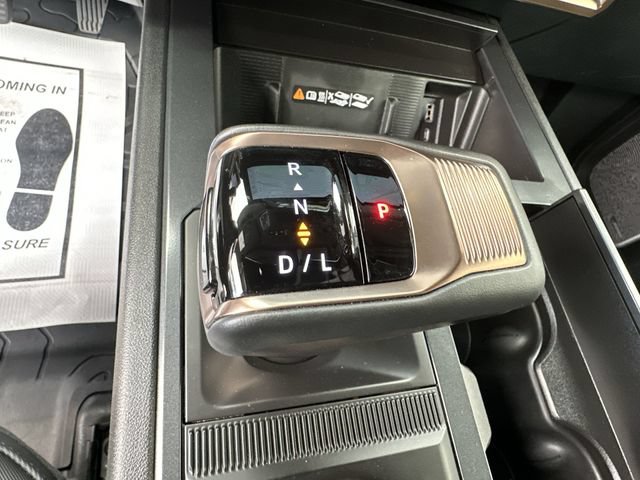 Certified 2025 GMC Hummer EV 2X AWD/4WD image 12