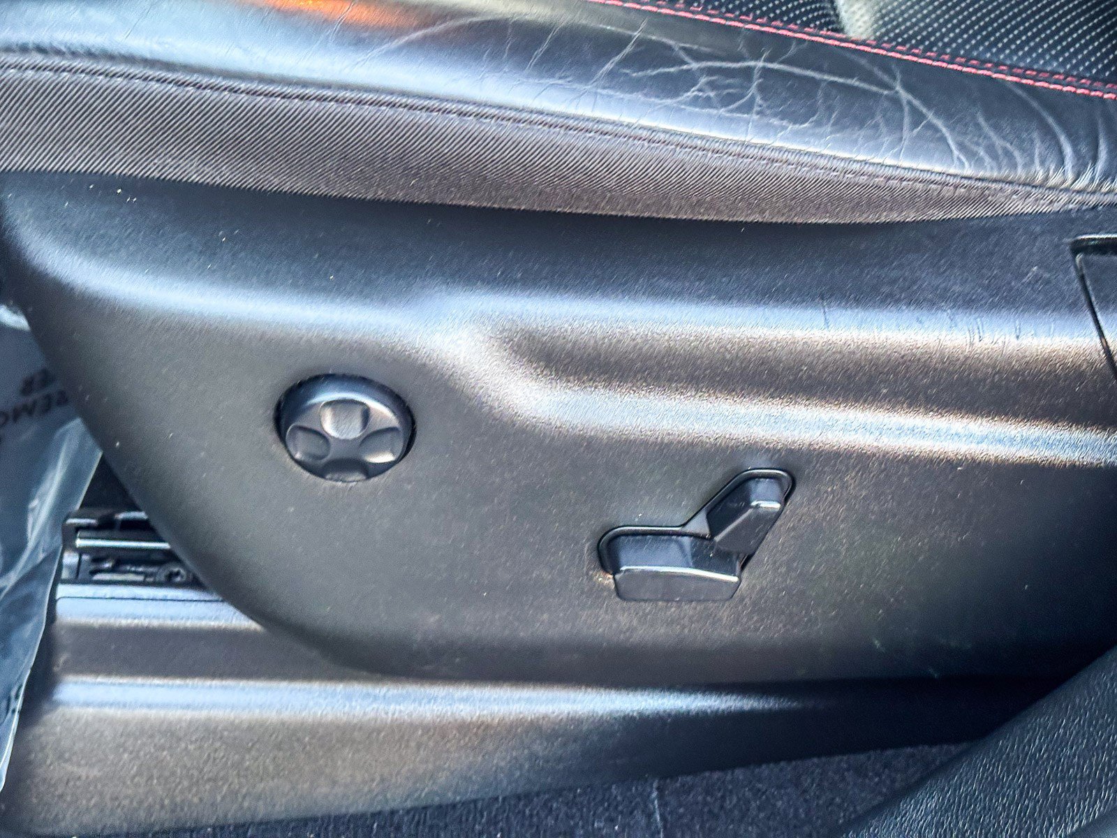 Used 2024 Dodge Durango GT image 24