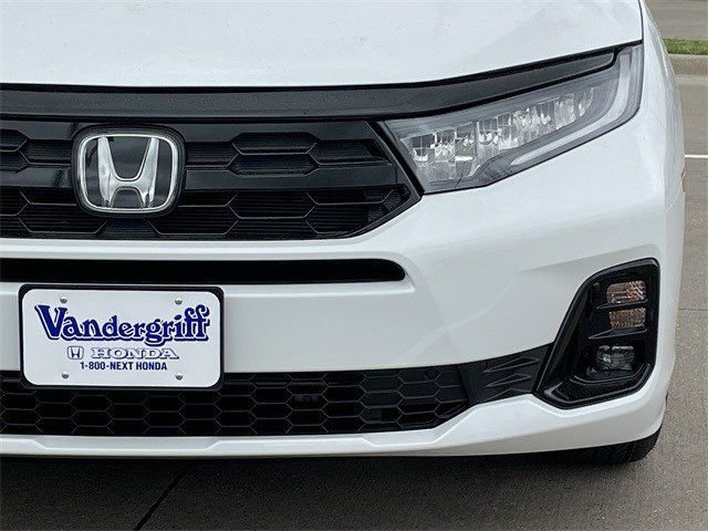 New 2026 Honda Odyssey Elite image 8