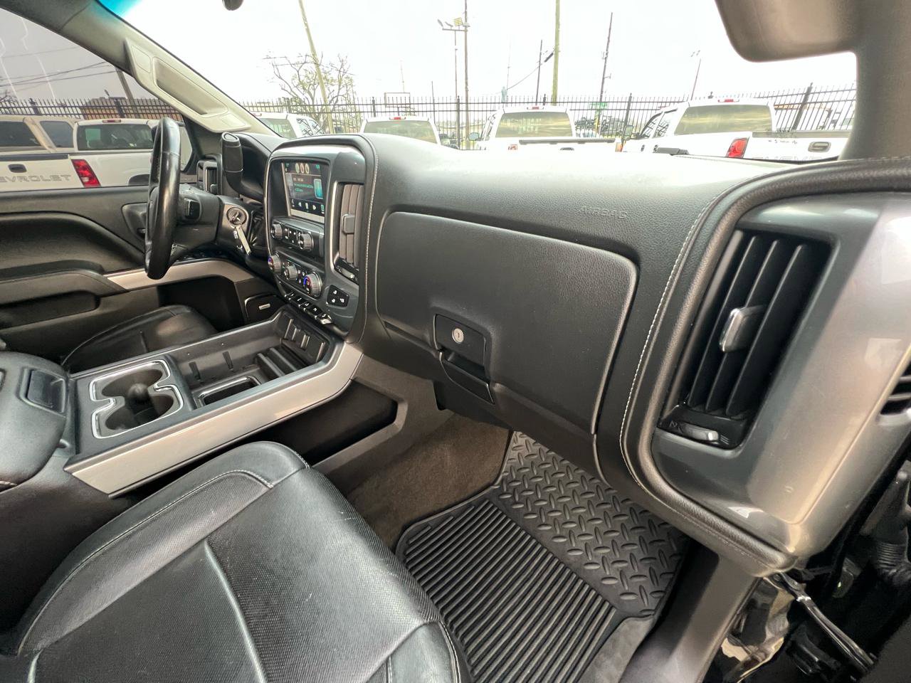 Used 2015 Chevrolet Silverado 1500 LTZ Z71 w/ Midnight Edition AWD/4WD image 45