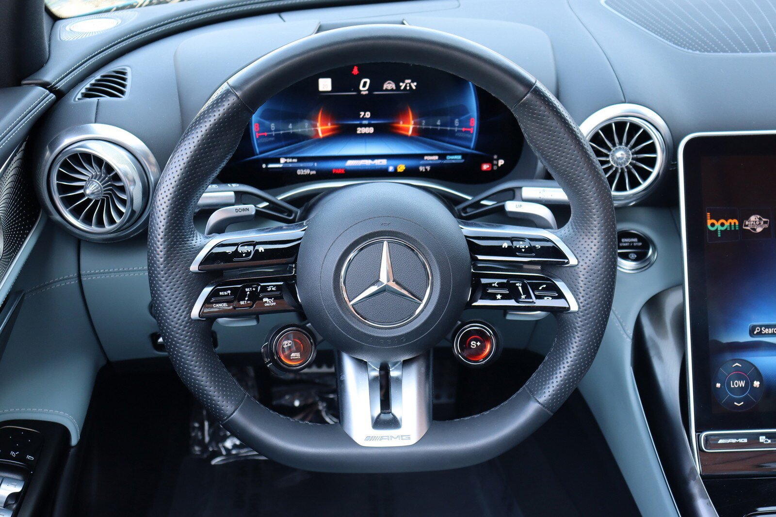 Used 2023 Mercedes-Benz SL 43 AMG image 24