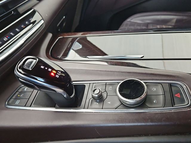 Used 2023 Cadillac Escalade Premium Luxury Platinum image 20