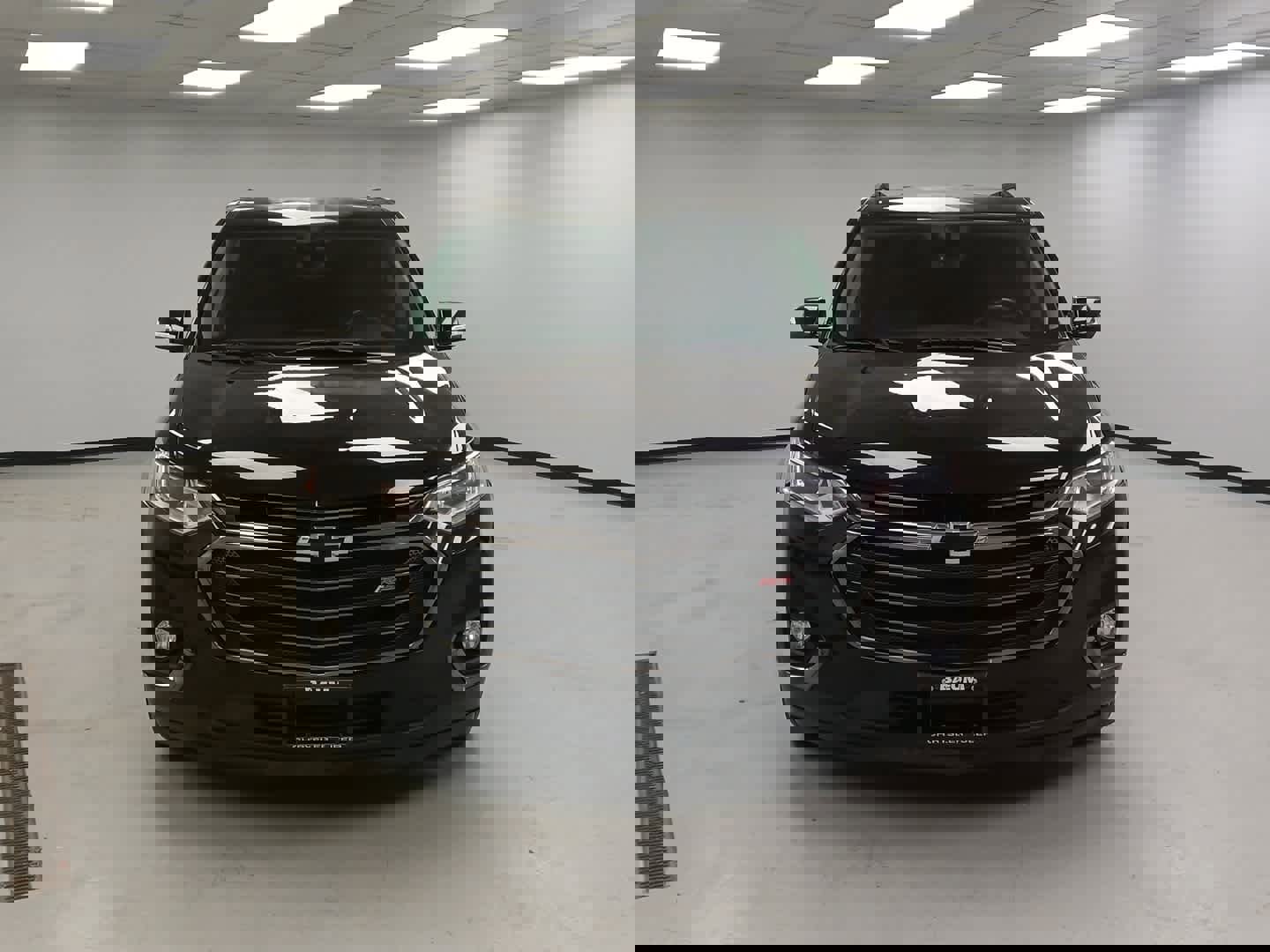 Used 2019 Chevrolet Traverse RS image 3