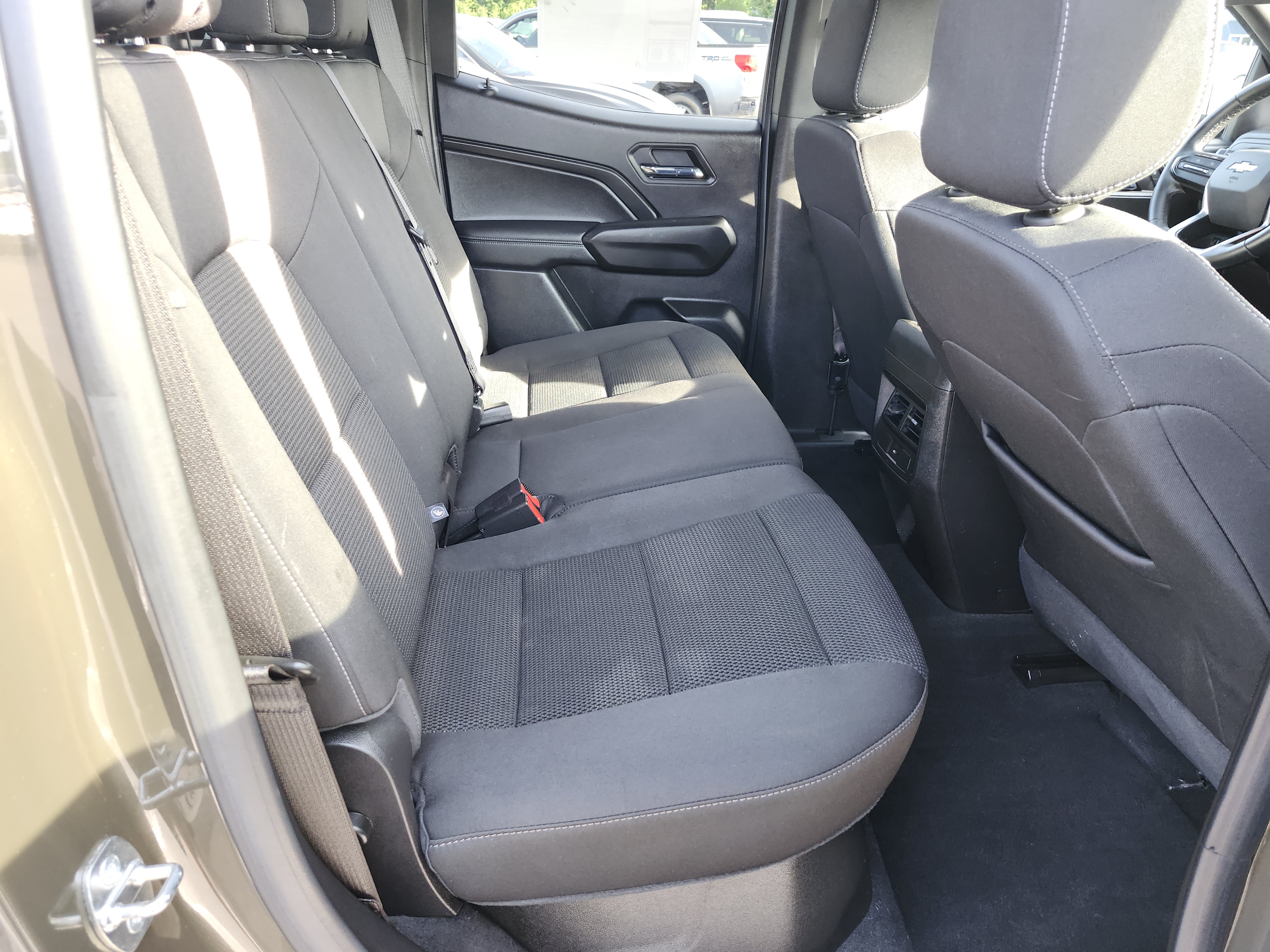 Used 2023 Chevrolet Colorado LT w/ LT Convenience Package II RWD image 20