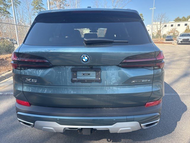 Certified 2026 BMW X5 xDrive50e image 13
