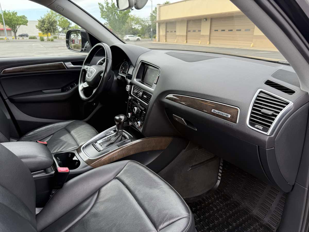 Used 2014 Audi Q5 2.0T Premium w/ Lighting Package image 18