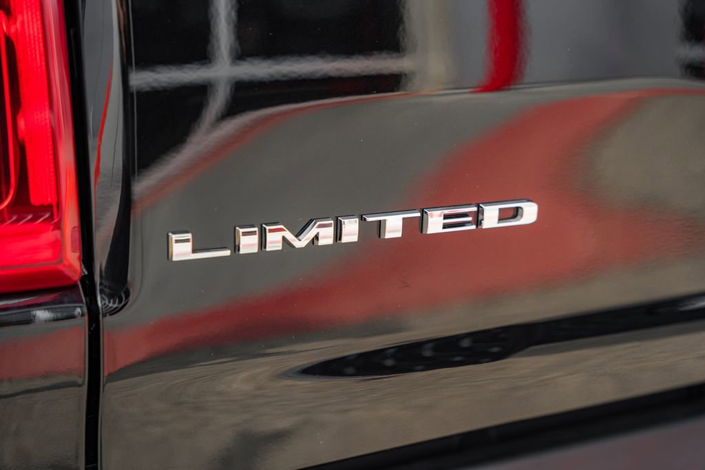 Used 2025 RAM 1500 Limited image 11