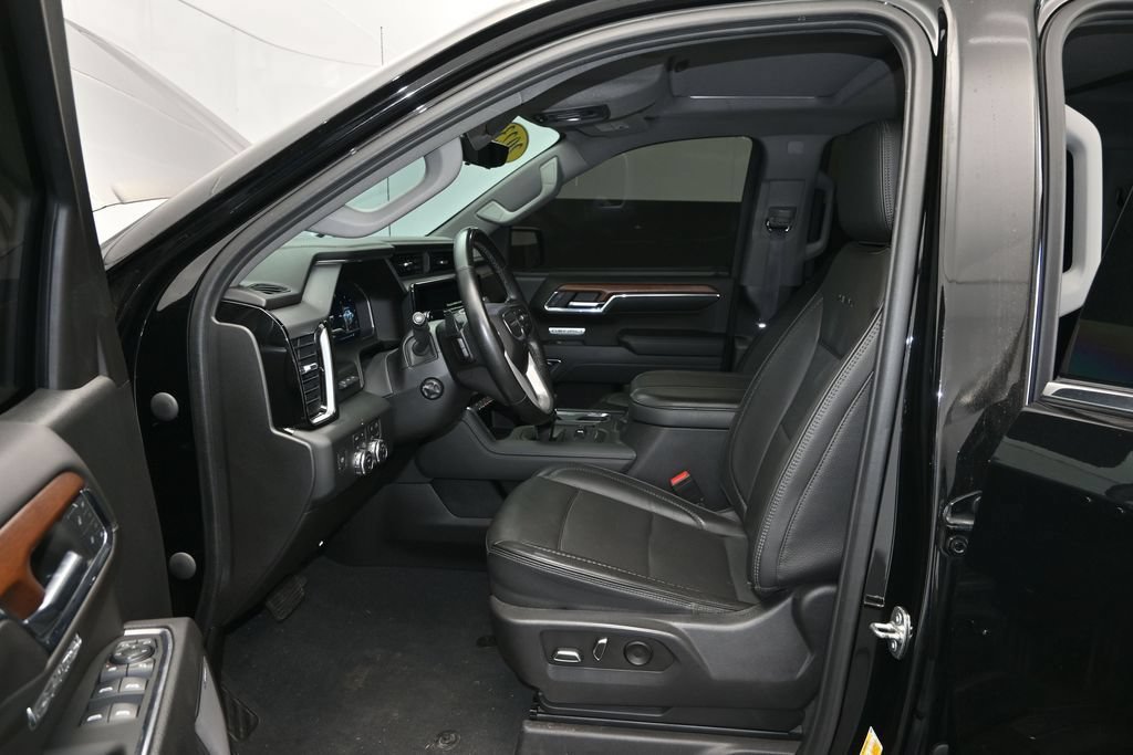 Used 2023 GMC Sierra 1500 Denali w/ Denali Reserve Package AWD/4WD image 16
