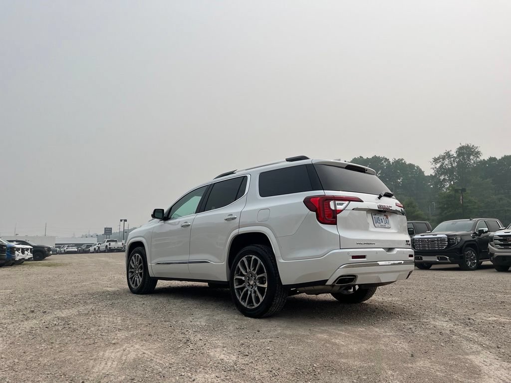 Used 2023 GMC Acadia Denali w/ Denali Ultimate Package AWD/4WD image 6