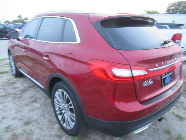 Used 2016 Lincoln MKX Reserve w/ Technology Package FWD image 4