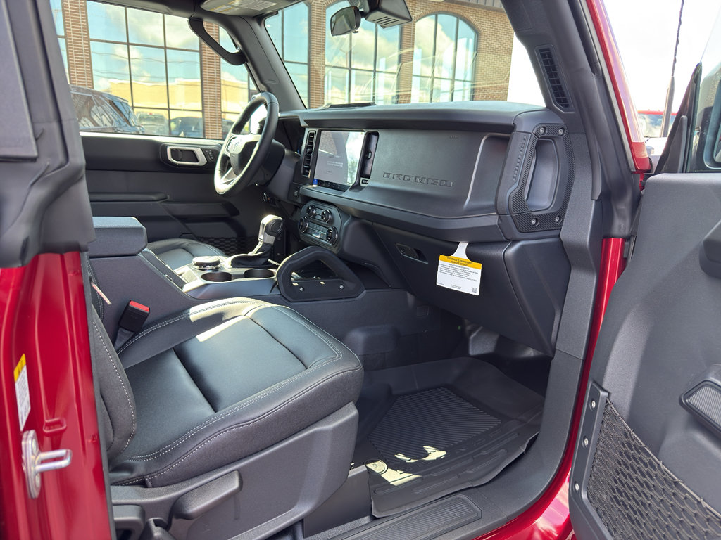 New 2026 Ford Bronco Badlands AWD/4WD image 28
