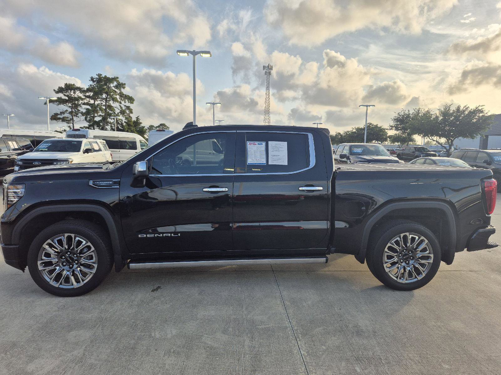 Used 2024 GMC Sierra 1500 Denali Ultimate AWD/4WD image 20