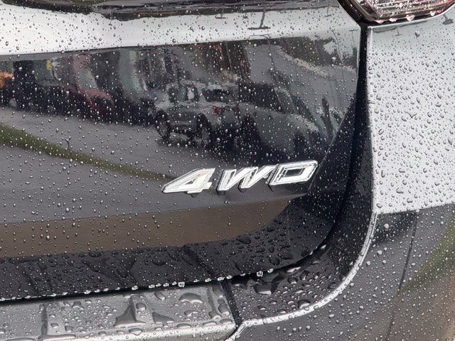 Used 2025 Ford Explorer Platinum w/ Ultimate Package AWD/4WD image 8