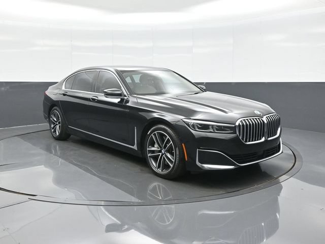 Used 2022 BMW 750i xDrive w/ Luxury Rear Seating Package AWD/4WD image 1