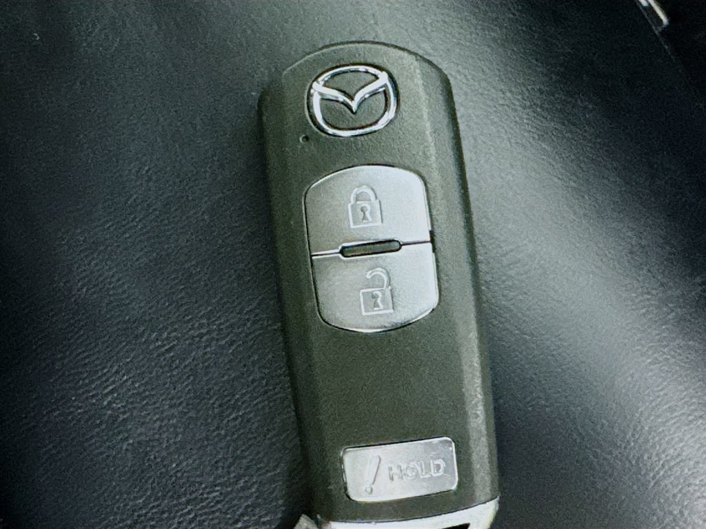 Used 2018 MAZDA CX-5 Touring AWD/4WD image 36