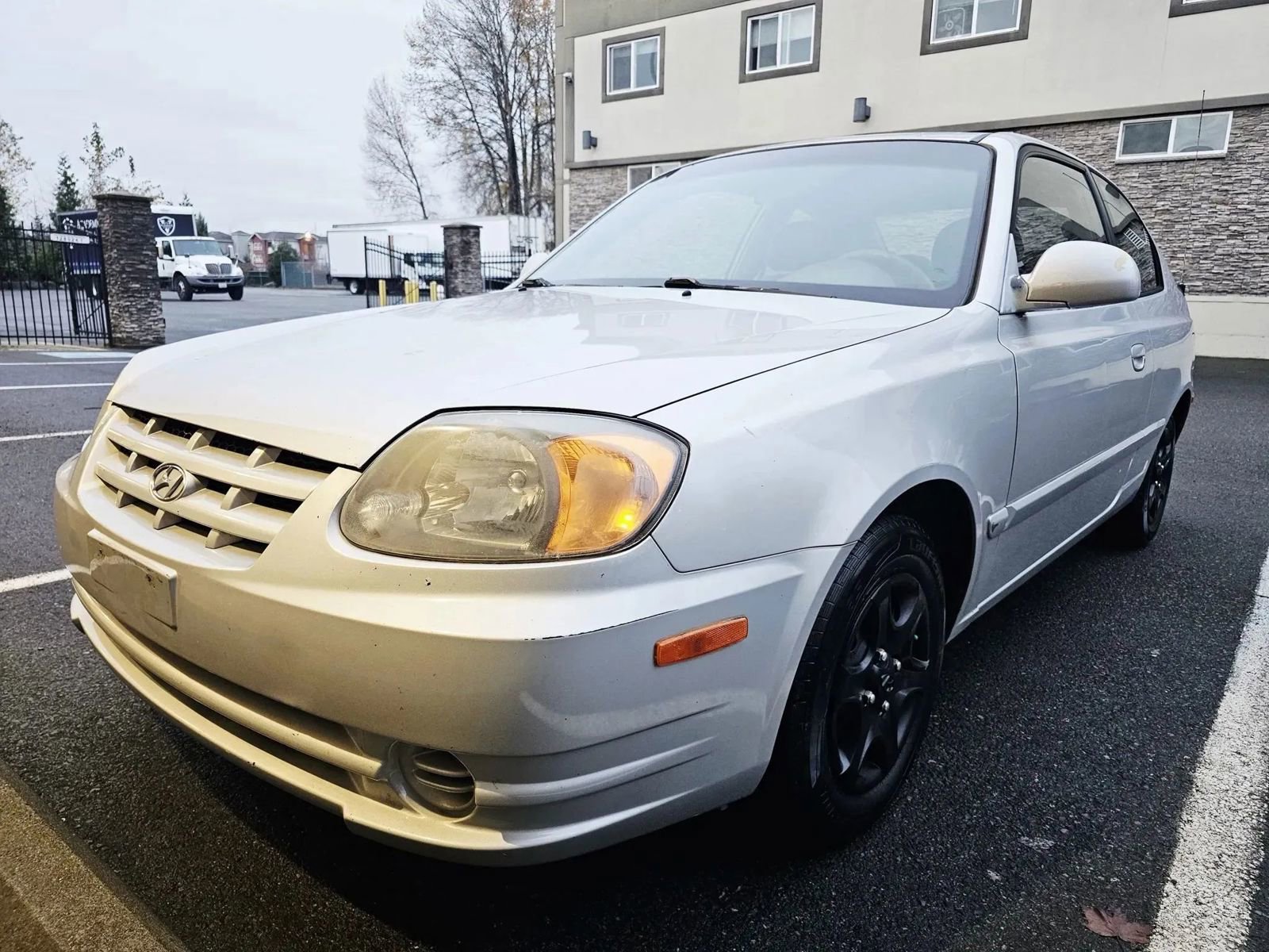 Used 2005 Hyundai Accent GLS image 1
