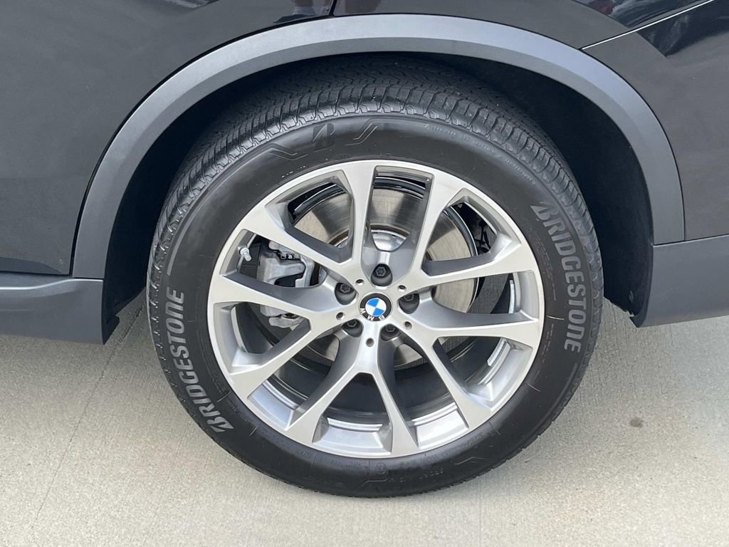 Used 2025 BMW X5 sDrive40i RWD image 11