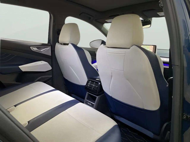 Used 2023 Volkswagen ID.4 S RWD image 25
