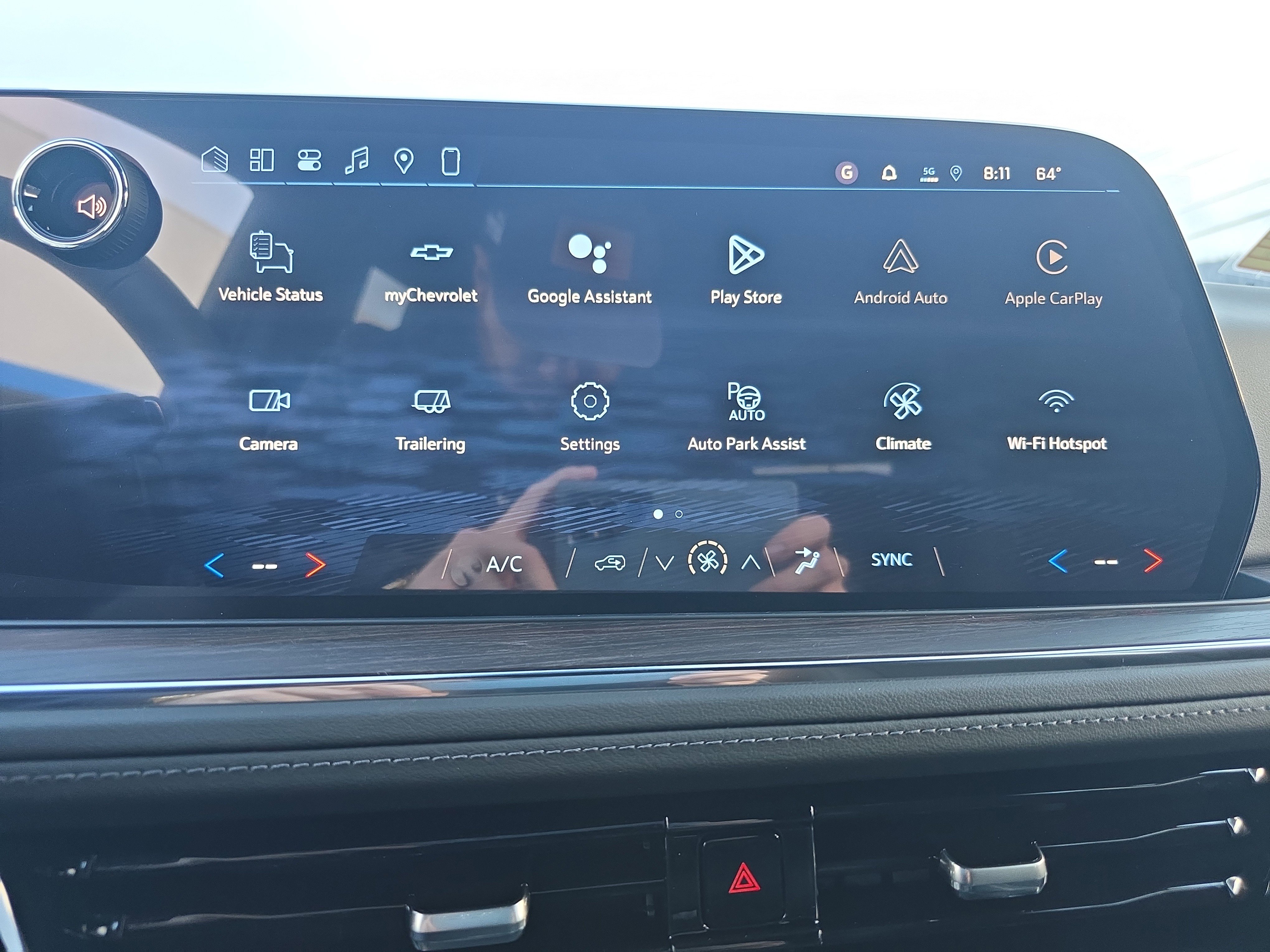 New 2026 Chevrolet Suburban LS image 27