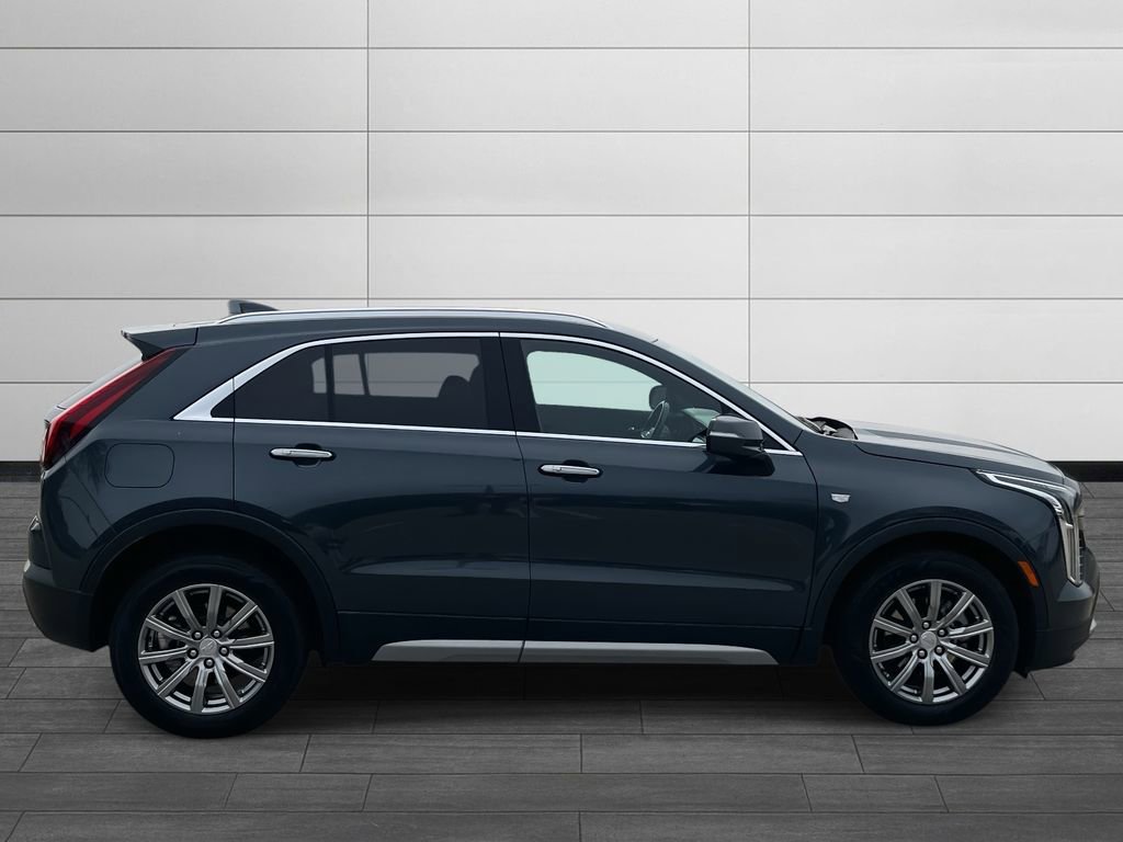 Used 2021 Cadillac XT4 Premium Luxury image 6