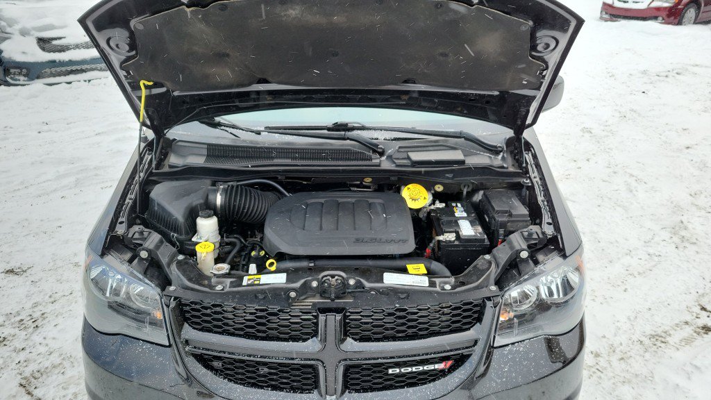 Used 2019 Dodge Grand Caravan GT FWD image 39