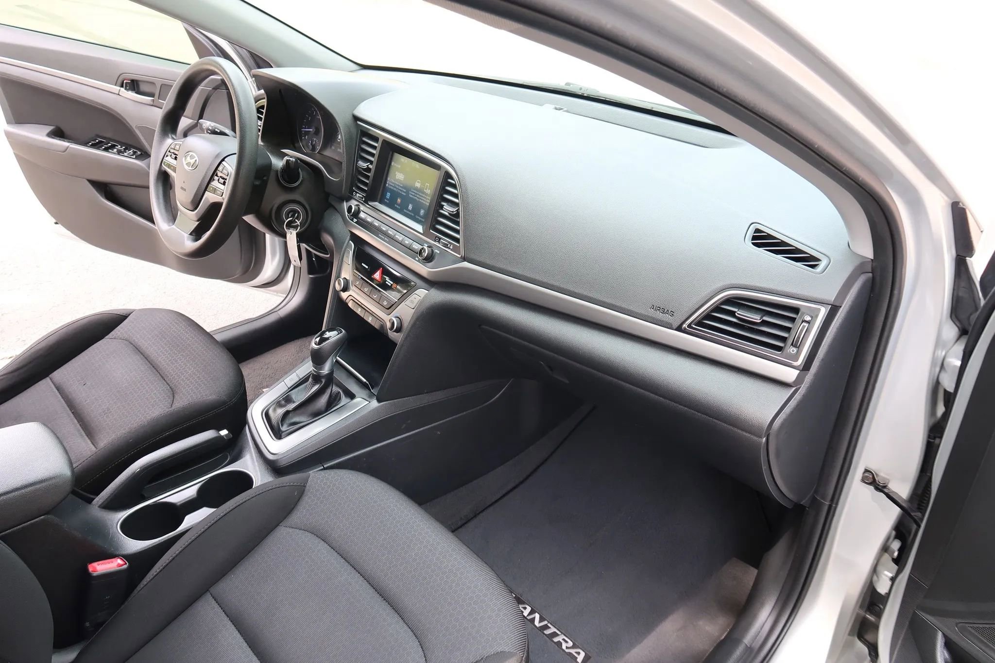 Used 2018 Hyundai Elantra SEL FWD image 17