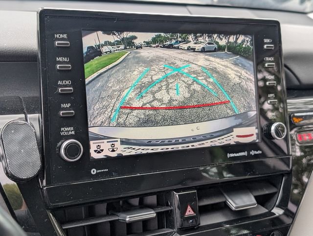 Used 2021 Toyota Camry XLE image 25