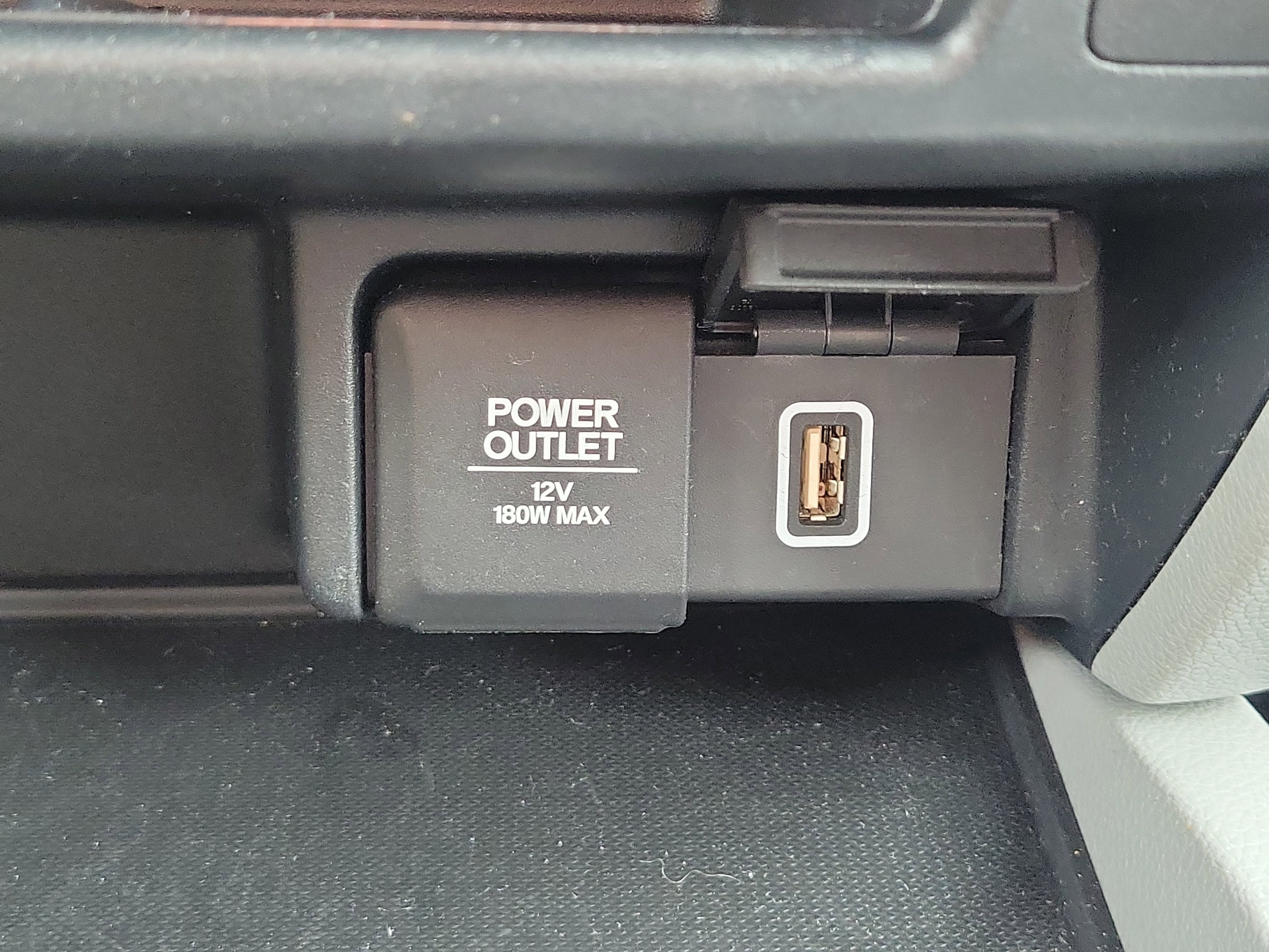 Used 2020 Honda Pilot LX image 28