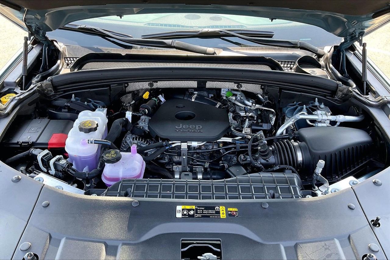 New 2026 Jeep Grand Cherokee Limited image 36