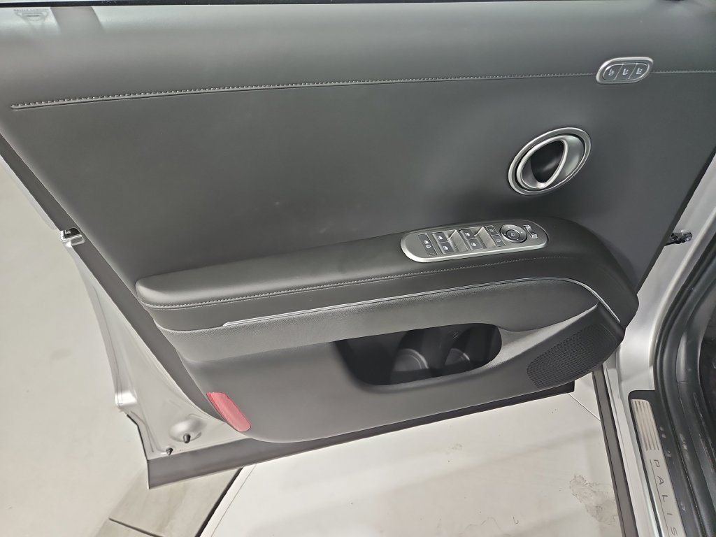 Certified 2026 Hyundai Palisade Calligraphy AWD/4WD image 12