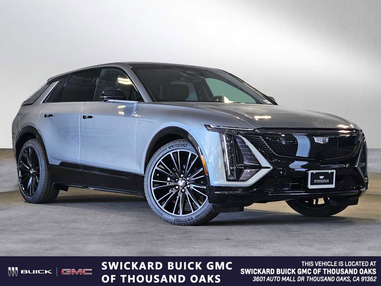 New 2026 Cadillac Lyriq Sport w/ LPO, Bronce Accent Package image 1