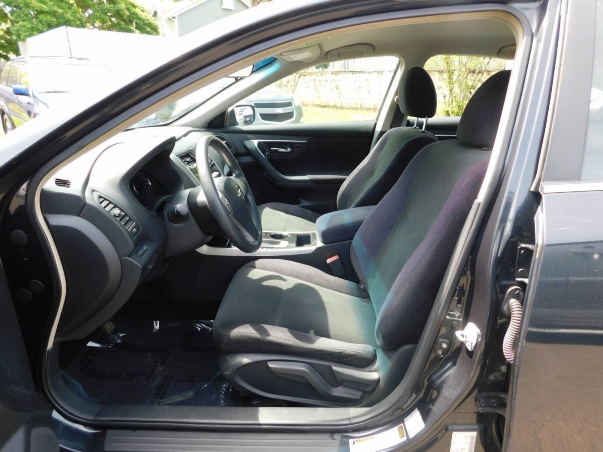Used 2013 Nissan Altima 2.5 FWD image 6