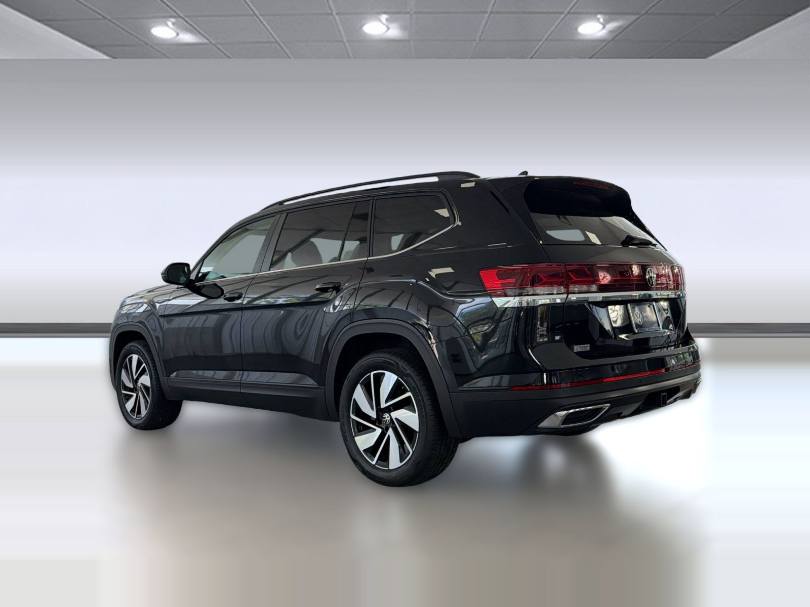 Used 2024 Volkswagen Atlas SE FWD image 3