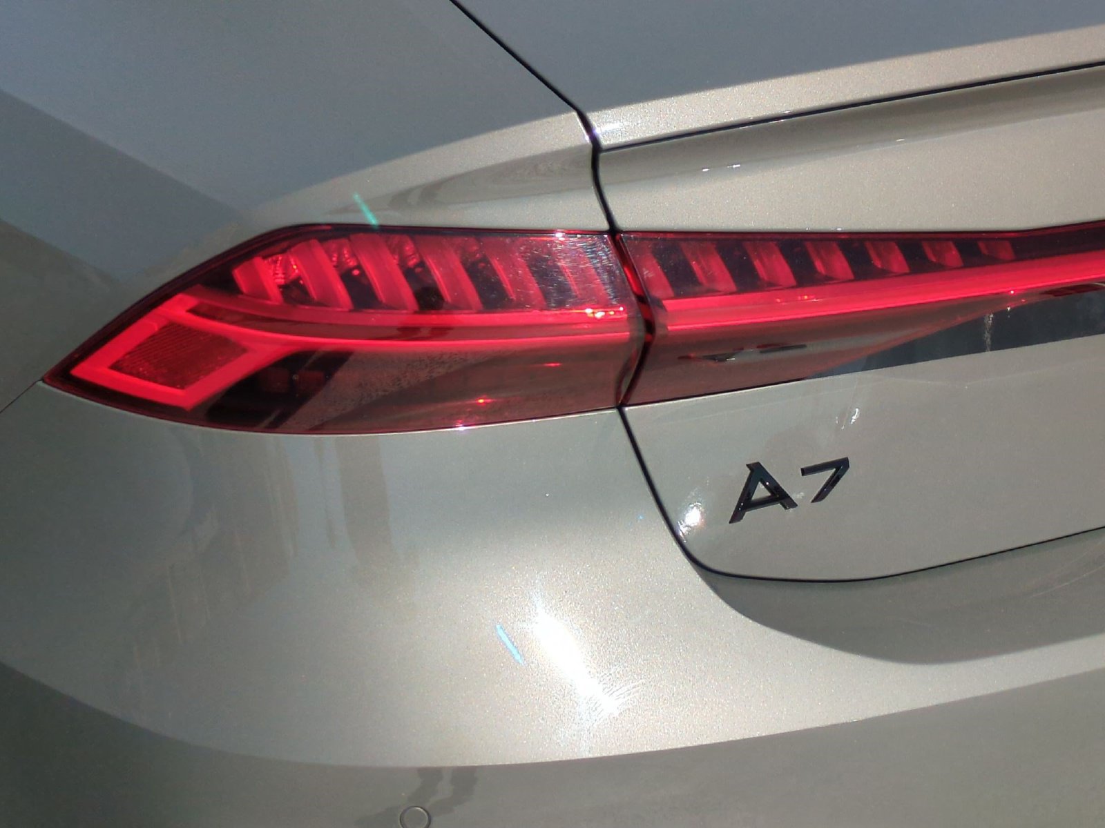 Used 2023 Audi A7 3.0T Premium Plus w/ Premium Plus AWD/4WD image 18