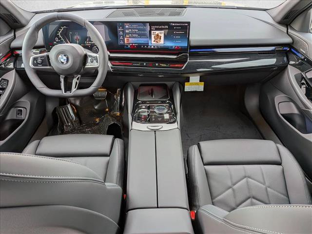 Used 2026 BMW 530i xDrive w/ M Sport Package AWD/4WD image 18