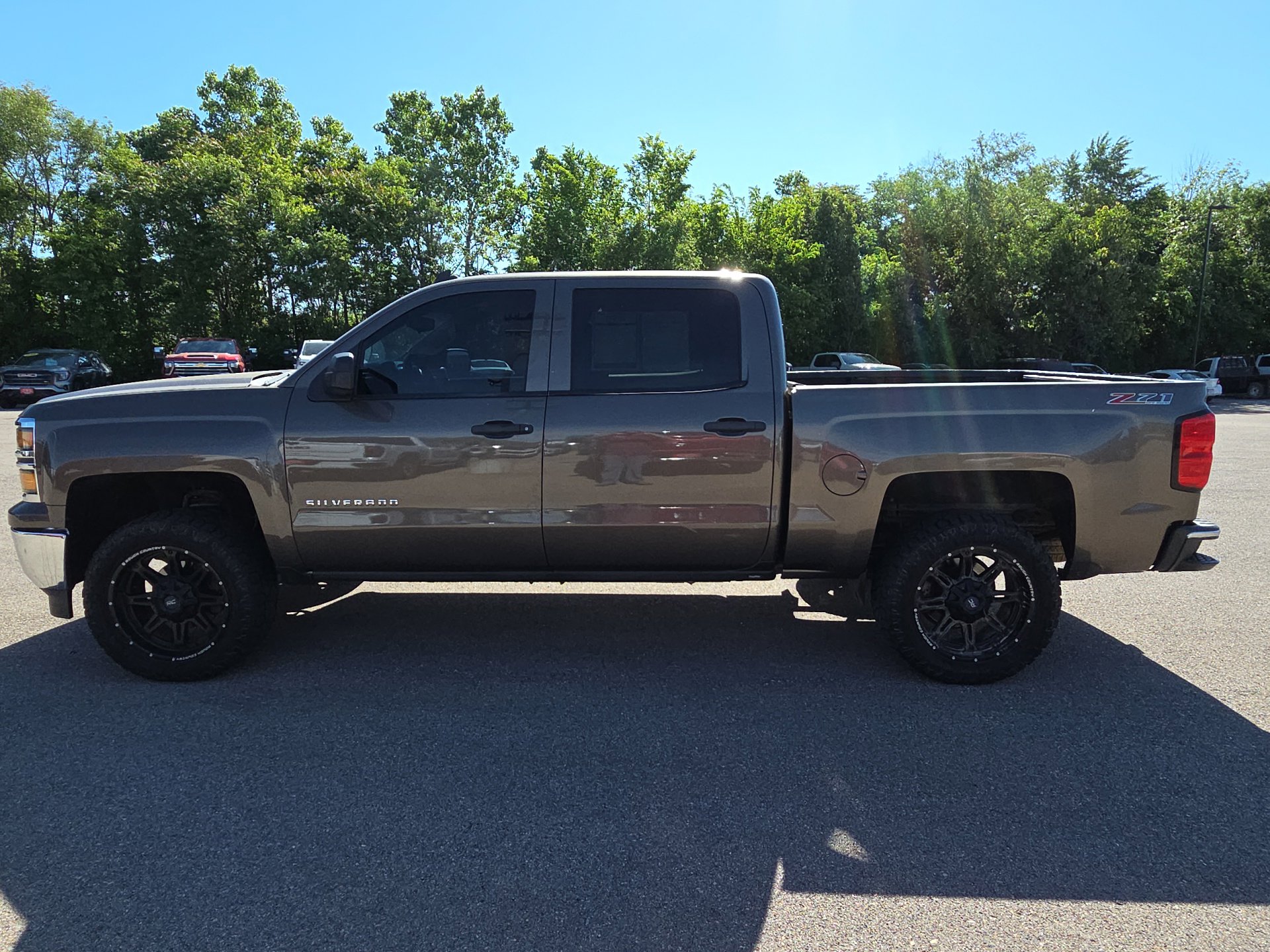 Used 2014 Chevrolet Silverado 1500 LT w/ All Star Edition AWD/4WD image 5
