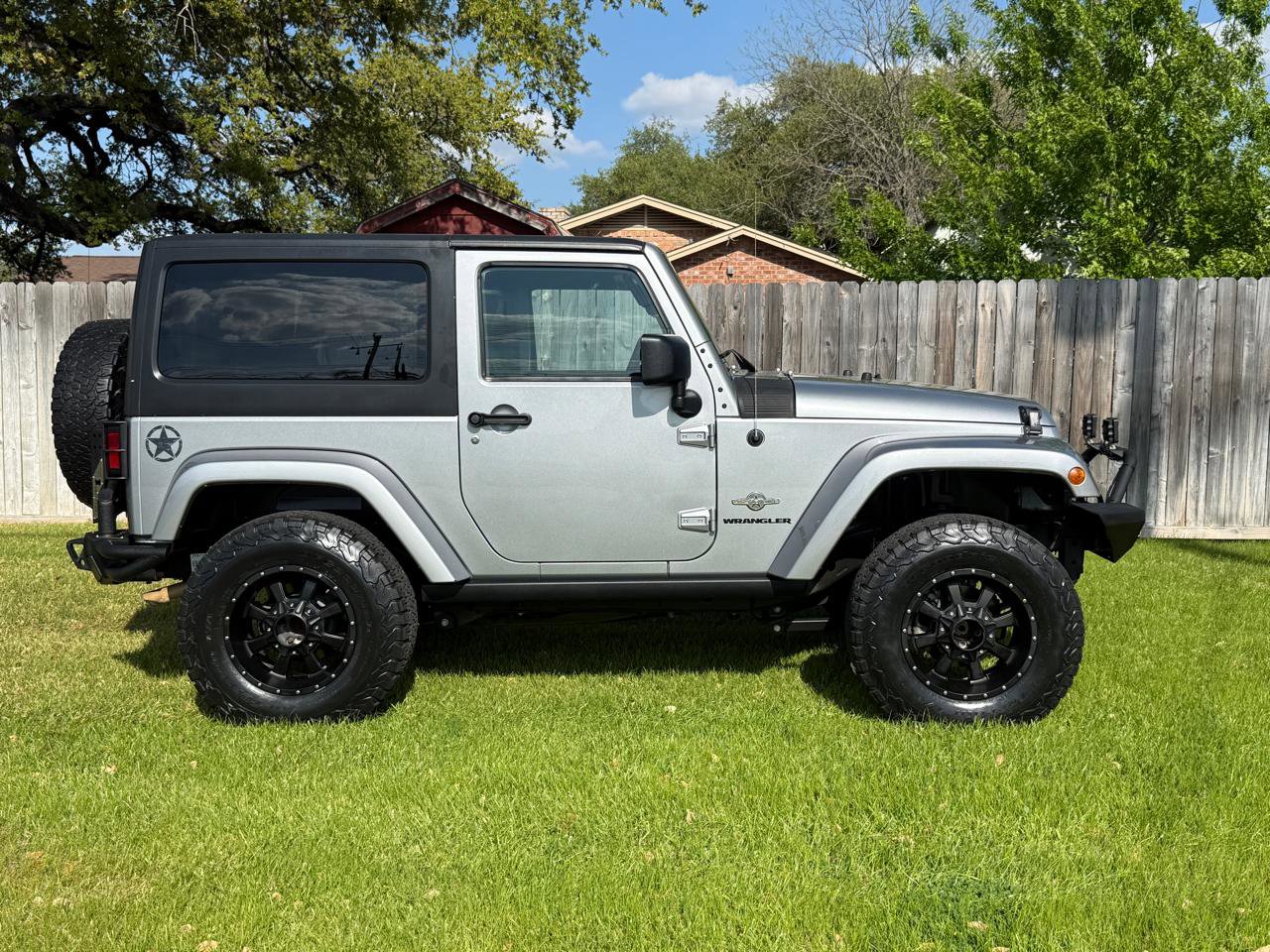 Used 2014 Jeep Wrangler Sport image 12