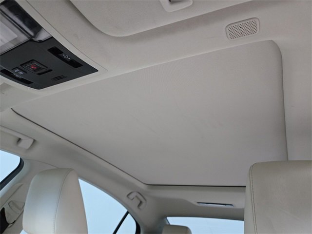 Used 2022 Lexus ES 350 w/ Premium Package image 14