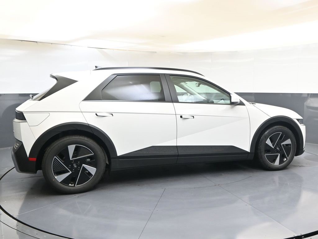 New 2025 Hyundai Ioniq 5 SEL image 6
