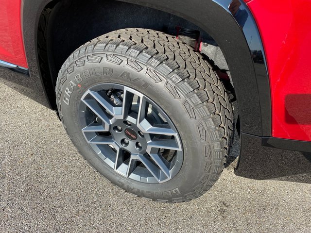 New 2026 GMC Terrain AT4 w/ Convenience Package III image 9