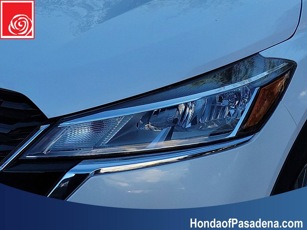 Used 2023 Nissan Kicks SV FWD image 27