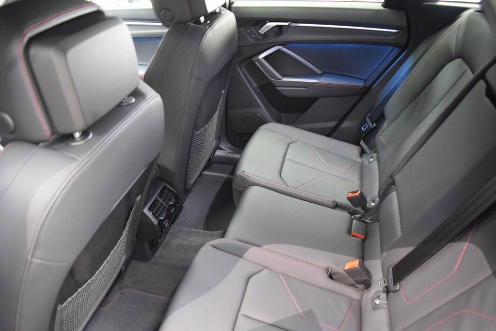 New 2025 Audi Q3 2.0T Premium Plus image 5
