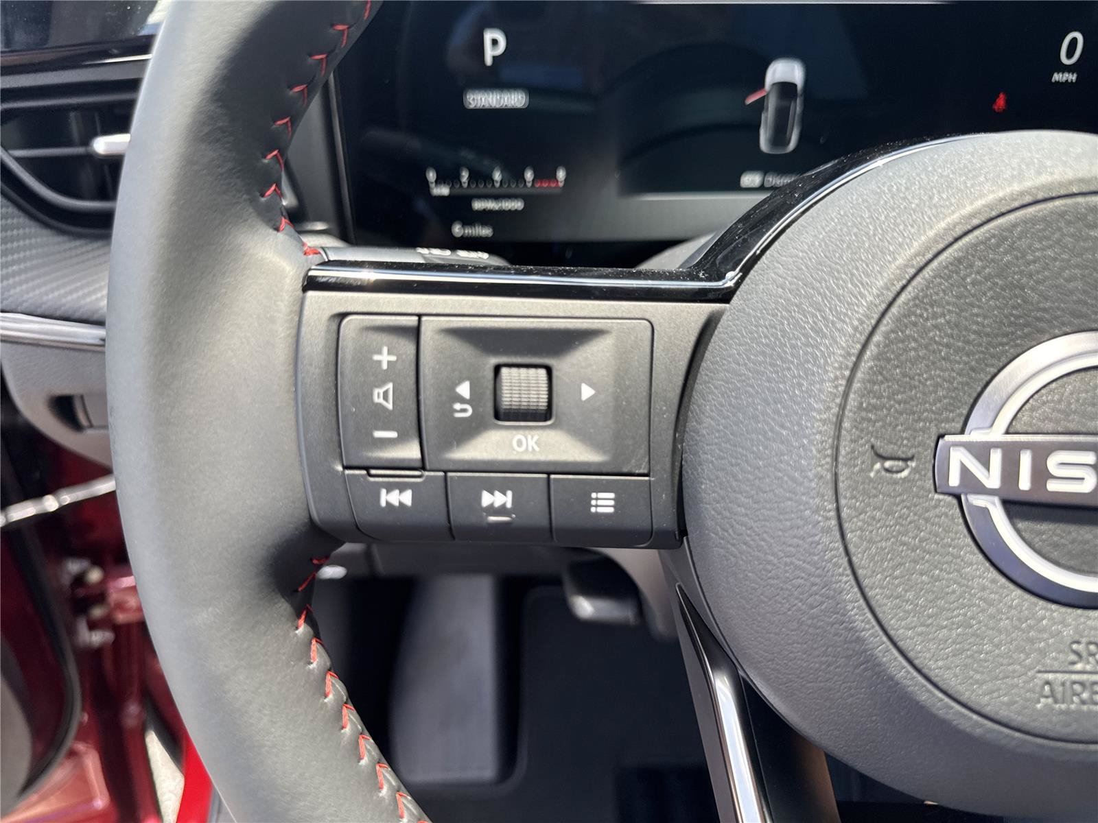 New 2026 Nissan Kicks SR AWD/4WD image 21