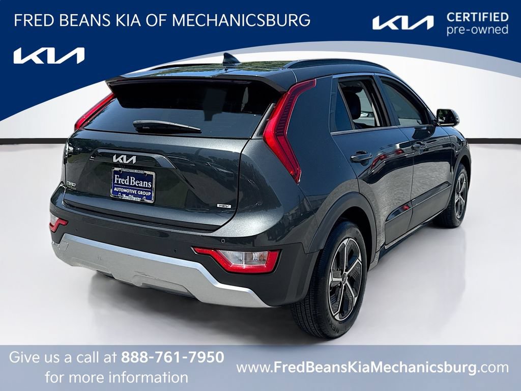 Certified 2025 Kia Niro EX FWD image 7