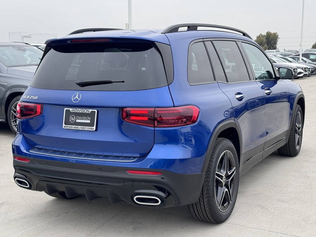 Used 2024 Mercedes-Benz GLB 250 image 12